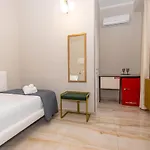 Diegohousesleepaway Bed & Breakfast Vittoria